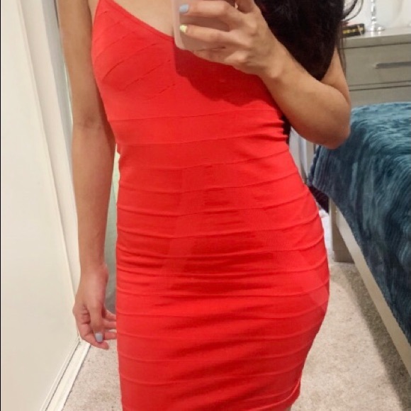 BEBE Red Shinny Seamless Mini Dress Ribbed & Bandage Detail Adj Spaghetti Strap - Picture 1 of 12